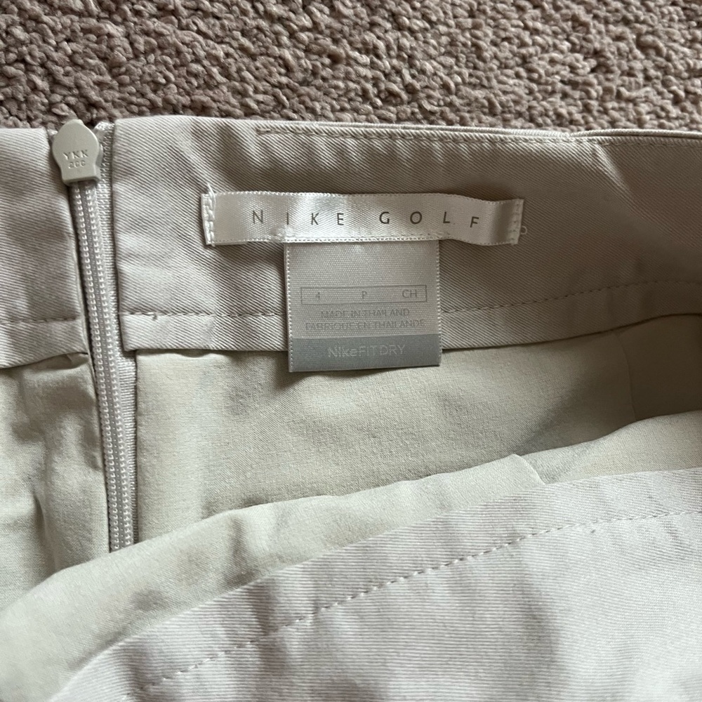 Nike cream golf skirt